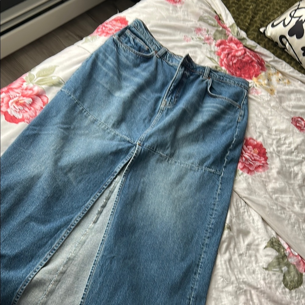 Reformation Blue Denim Women's Tazz Skirt